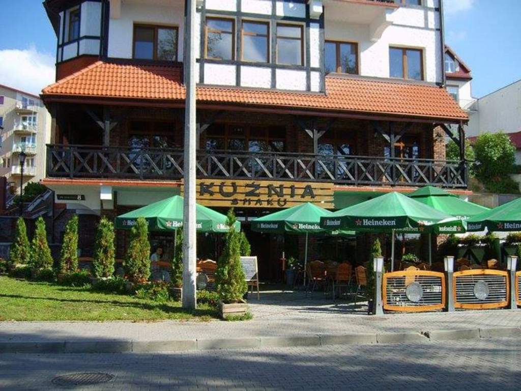 Kuźnia Smaku. Restauracja i pub. Apartamenty